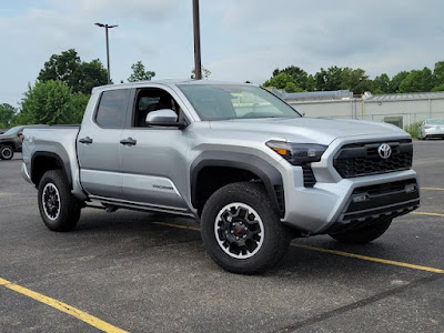 2025 Toyota Tacoma 4WD