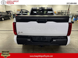 2022 Toyota Tundra 4WD SR5
