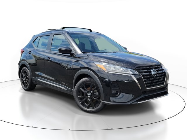 2021 Nissan Kicks SR