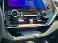 2025 Toyota Highlander Platinum