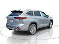 2025 Toyota Highlander Platinum