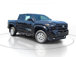 2025 Toyota Tacoma 4WD SR5