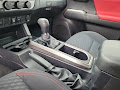 2022 Toyota Tacoma 4WD SR5