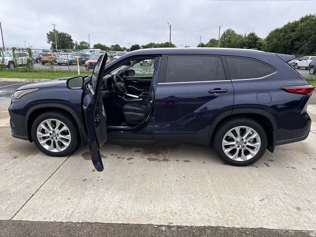2022 Toyota Highlander Limited