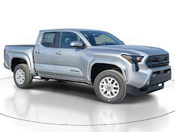 2026 Toyota Tacoma 4WD SR5