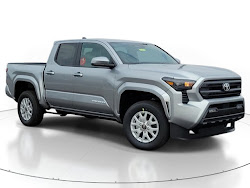 2026 Toyota Tacoma 4WD SR5