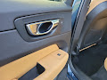 2020 Volvo XC60 Momentum