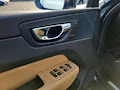 2020 Volvo XC60 Momentum
