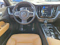 2020 Volvo XC60 Momentum