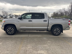 2016 Toyota Tundra 4WD Truck SR5