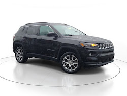 2023 Jeep Compass Latitude Lux
