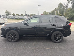 2023 Toyota RAV4 Hybrid SE